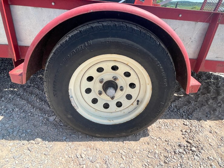 #2501-•-12'-single-axle-trailer-(no-title)-image-9