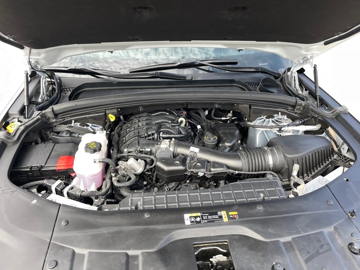 2025-jeep-grand-cherokee-laredo-image-30