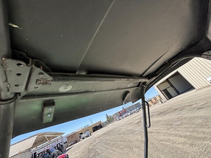 2006-john-deere-gator-image-22
