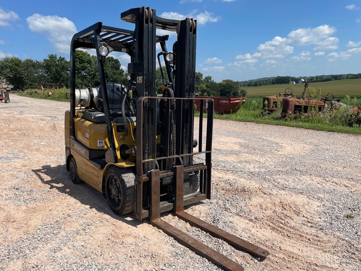caterpillar-gc25k-image-3