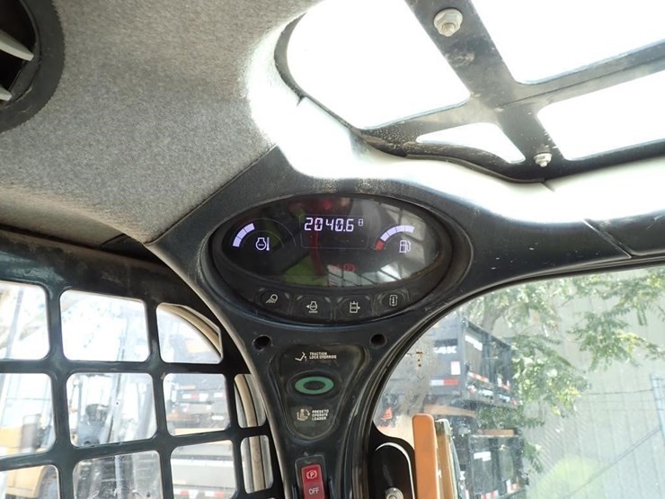 2024-bobcat-t450-image-29