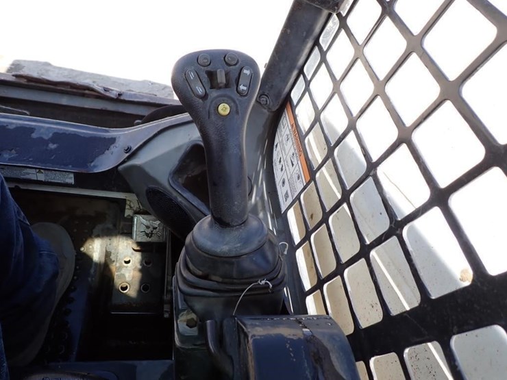 2019-bobcat-t450-image-20