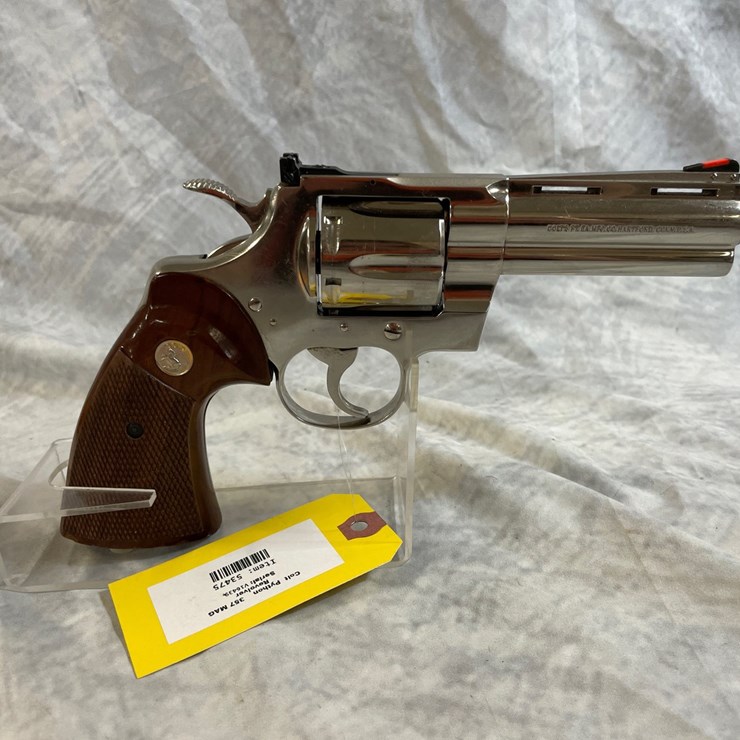 #3085 • Colt Python, 357 Mag. Cal. Revolver, SN: V16439