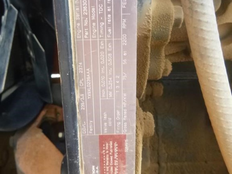2000-case-586g-image-17