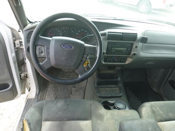 2010-ford-ranger-image-7