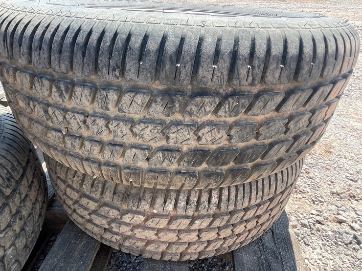 #2503-•-set-of-(4)-goodyear-tires-on-5-bolt-rims-image-8