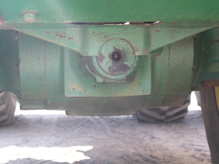 john-deere-8440-image-45