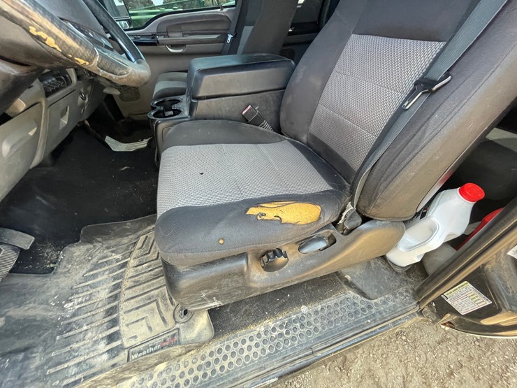 2006-ford-f350-xlt-image-33