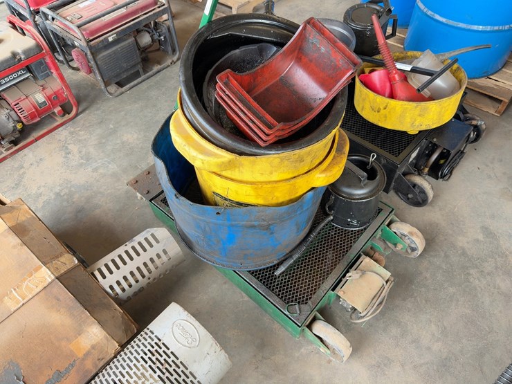 rolling-waste-oil-caddy-image-3