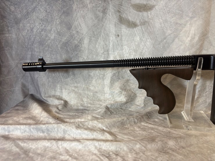 #3001-•-thompson-model-1927-a1,-45-acp-cal.-rifle,-sn:-kpc1084-image-6