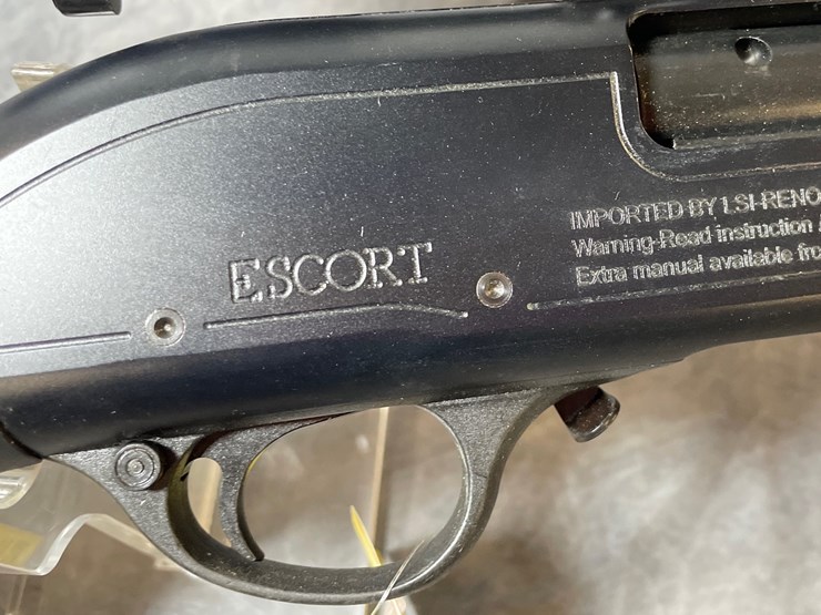 #3060-•-escort-slugger,-12-ga.-shotgun,-sn:-192466-image-13