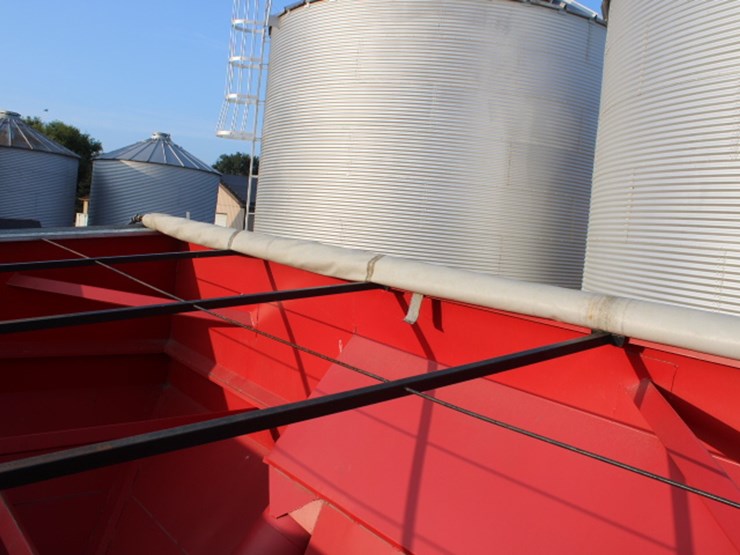 #5140-•-ez-trail-graincart-image-25