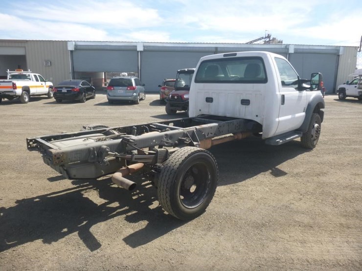 2015-ford-f550-image-3