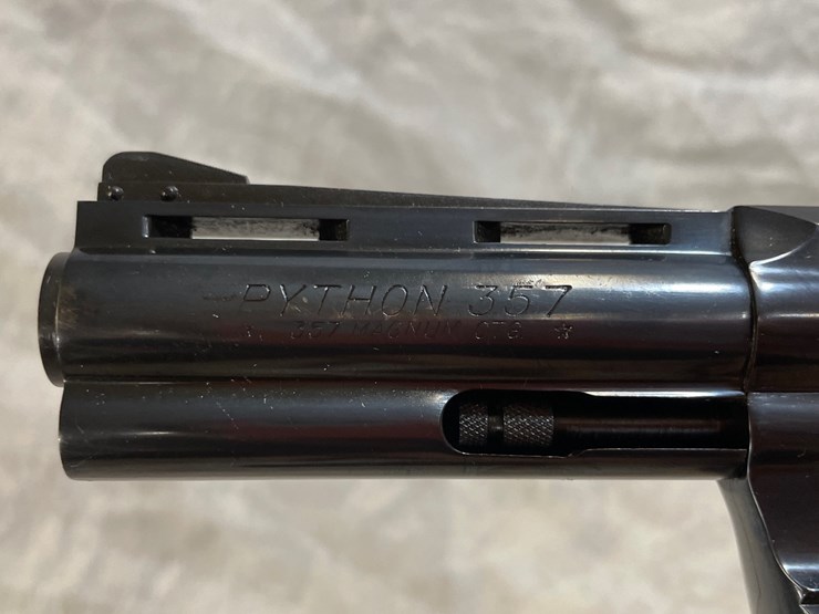 #2005-•-colt-python,-.357-mag.-cal.-revolver,-sn:-e11165-image-11