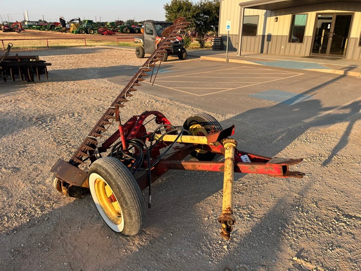 new-holland-455-image-1