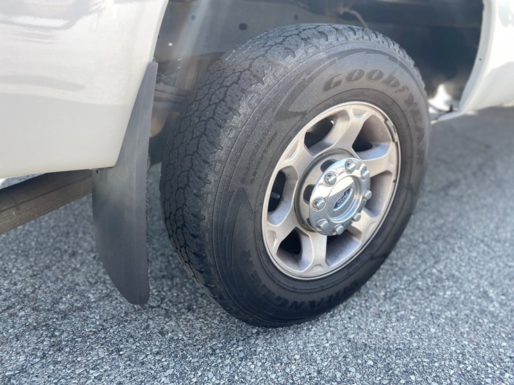 2014-ford-f250-image-12