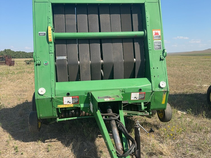 john-deere-566-image-11