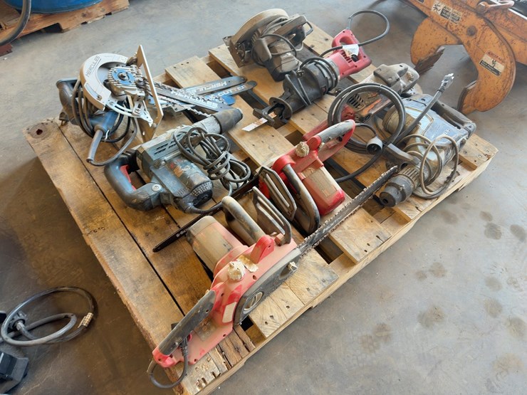 quantity-of-power-tools-image-3