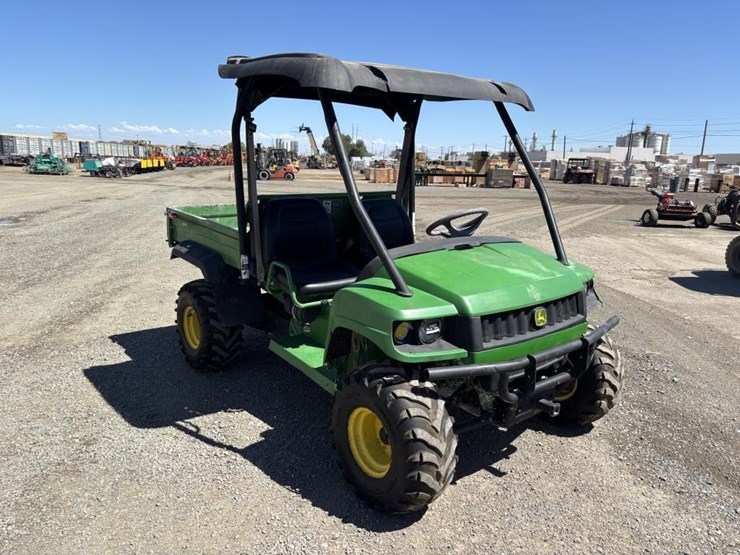 2006-john-deere-gator-image-2