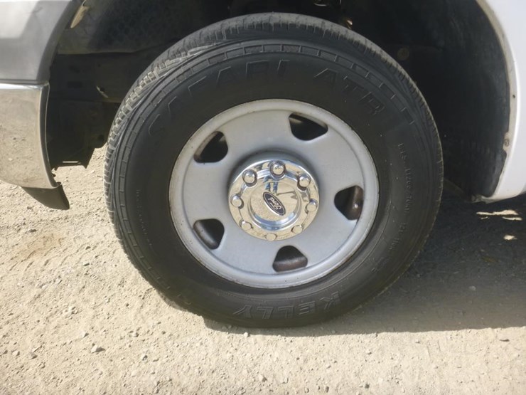 2005-ford-f350-image-15