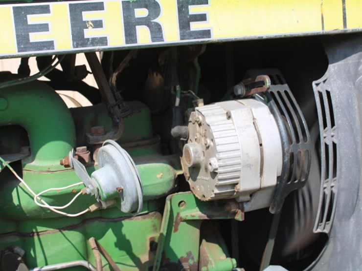 john-deere-4040-image-49