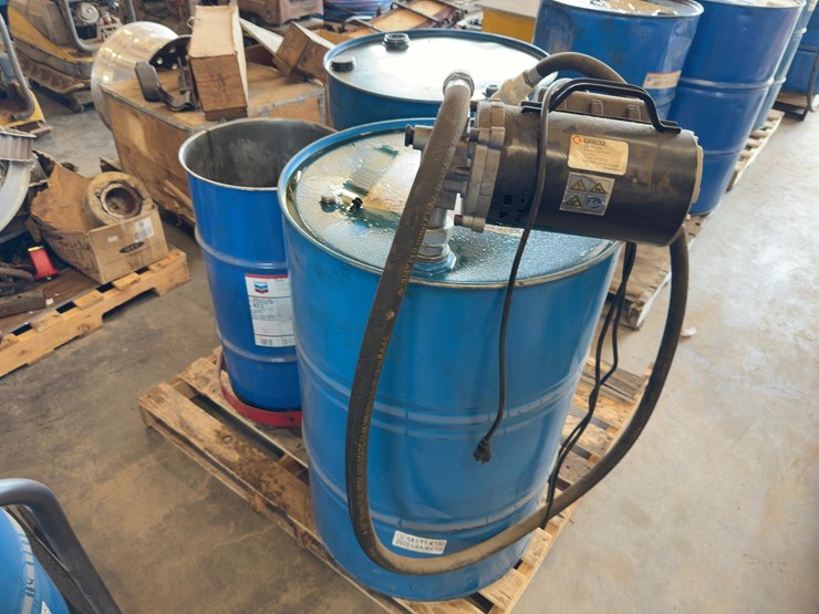 (2)-oil-drums-image-4