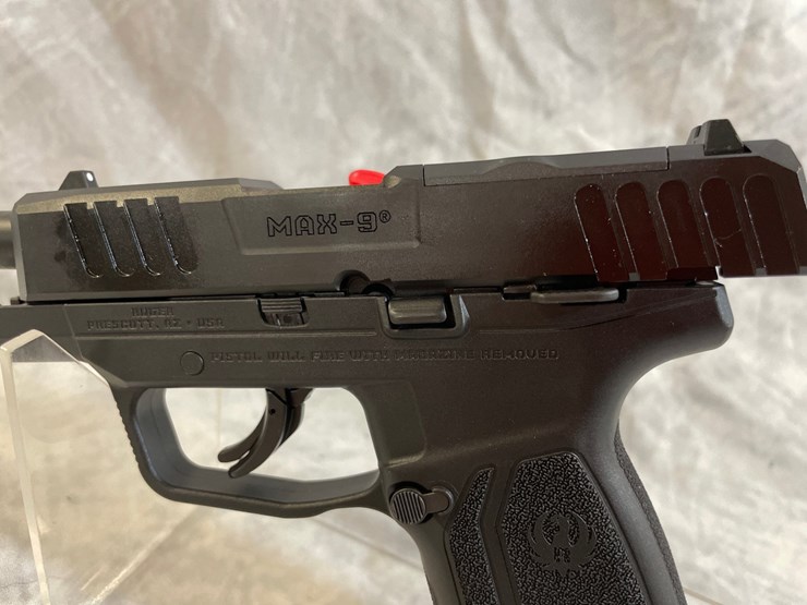 #3084-•-ruger-max-9,-9mm-pistol,-sn:-350263239-image-11