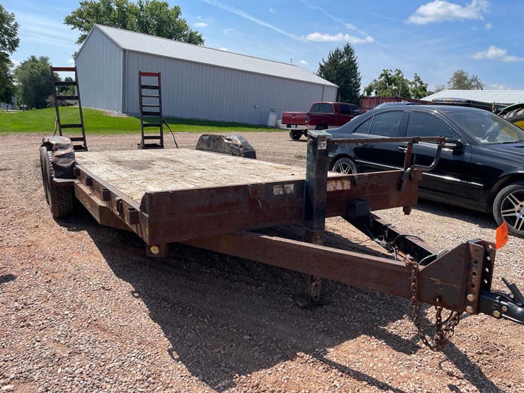 #1144-•-2011-horse-creek-mfg.-road-warrior-20'-flatbed-trailer,-(has-wi-title)-image-3