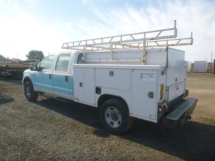 2006-ford-f350-image-4