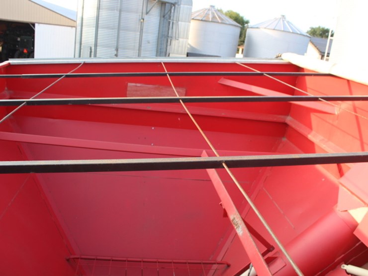 #5140-•-ez-trail-graincart-image-22
