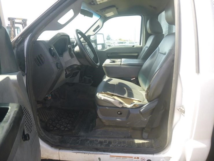 2012-ford-f450-image-9