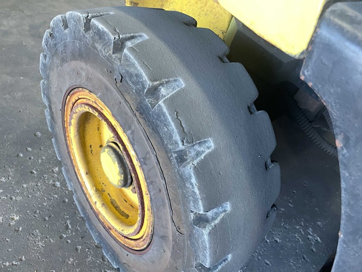 #1630-•-daewoo-forklift-(e)-image-13