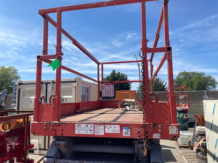 #1621-•-skyjack-4632-scissor-lift-(o10)-image-11