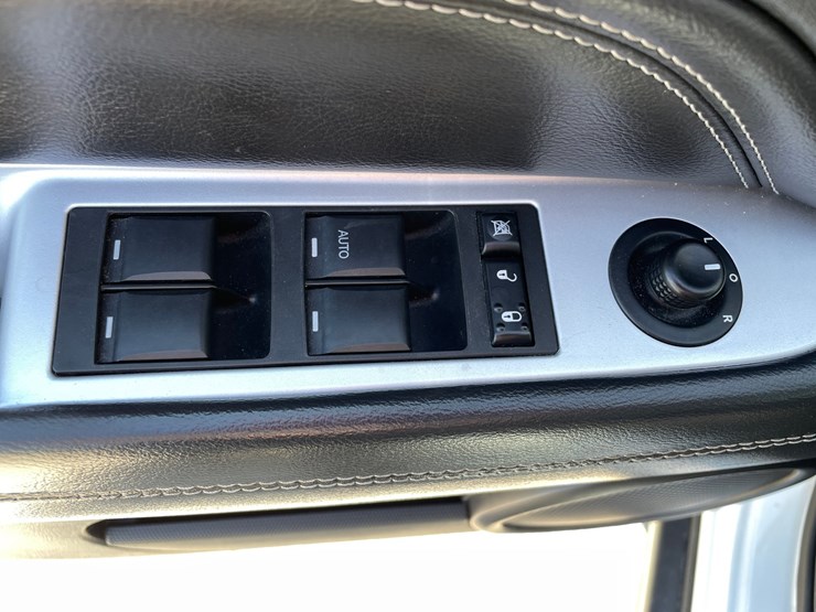 2016-jeep-compass-image-28