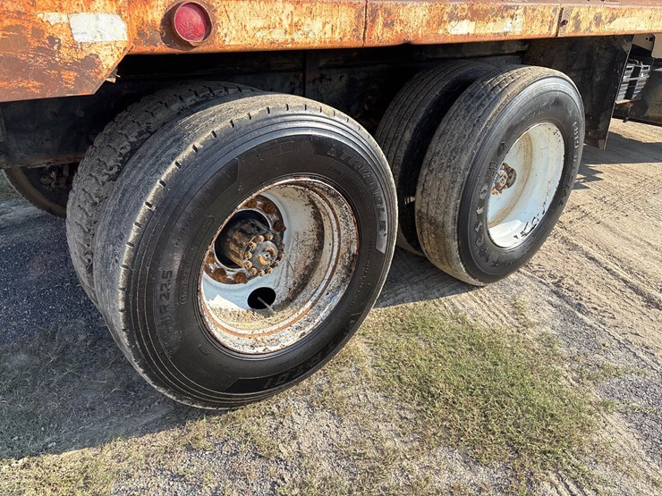 ford-f8000-image-6
