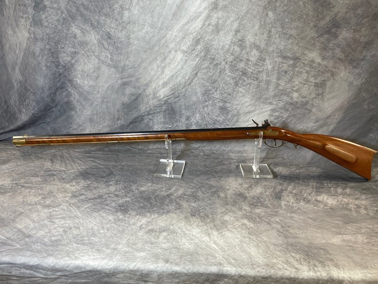 #3076-•-navy-arms,-45-cal.-muzzleloader,-sn:-12216-image-2