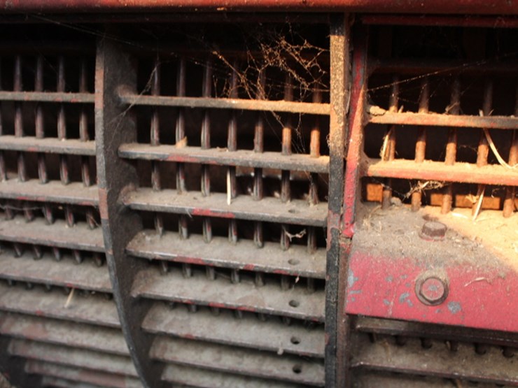 case-ih-1688-image-28