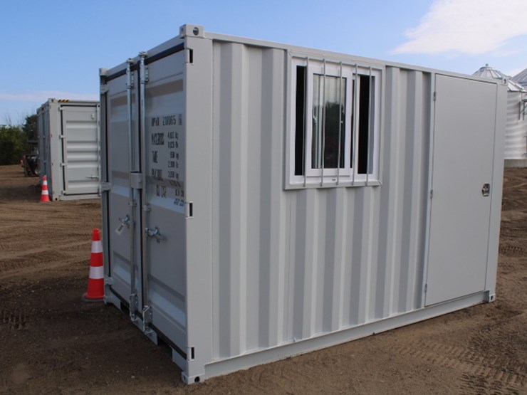 #9898-•-11ft-container-image-1