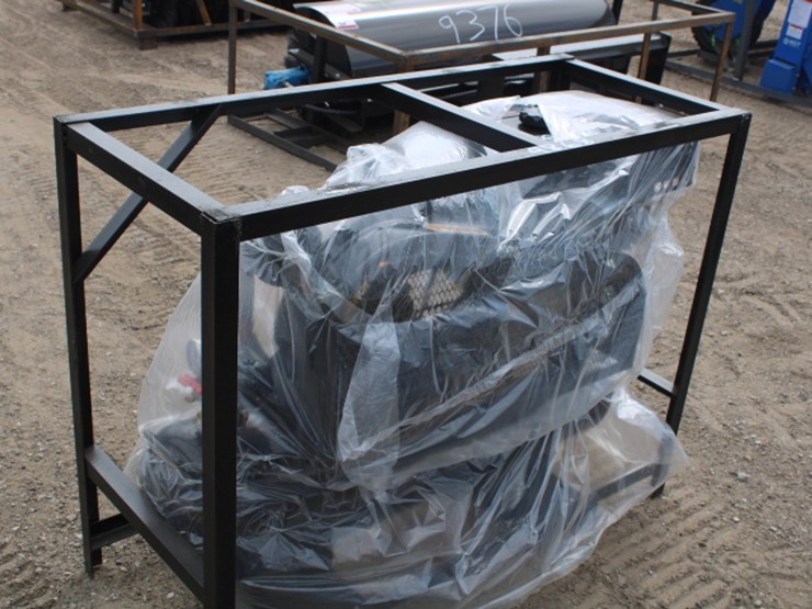 #9866-•-air-compressor-image-3