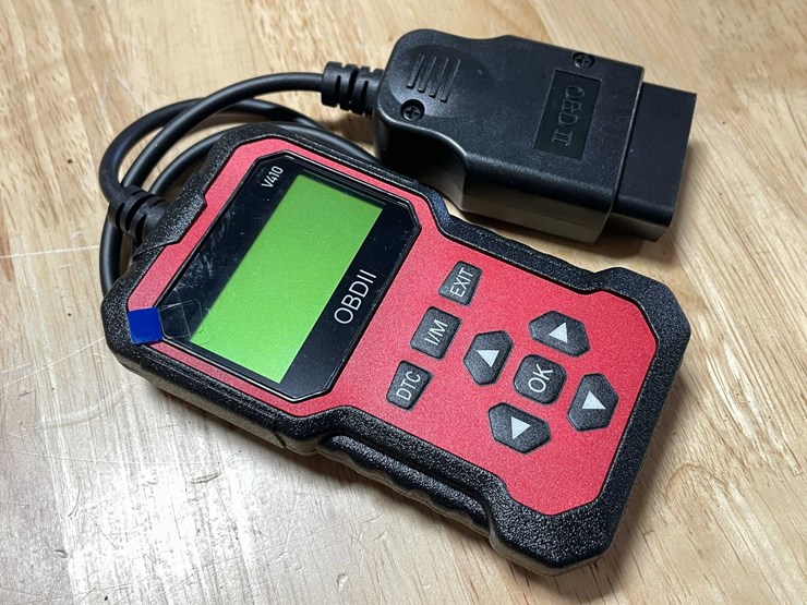 #8598-•-car-obd2-scanner-(cw)-image-2