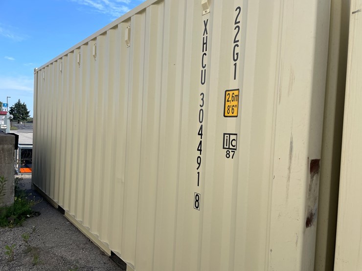 #1633-•-20'-shipping-container-(of)-image-3