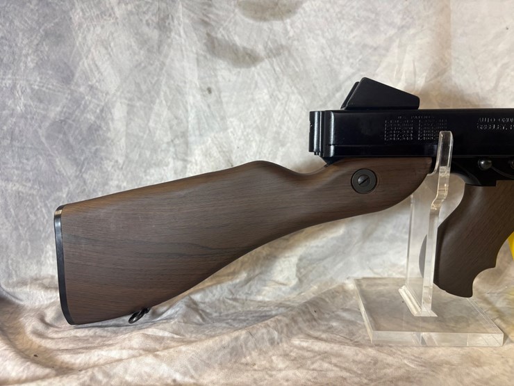 #3001-•-thompson-model-1927-a1,-45-acp-cal.-rifle,-sn:-kpc1084-image-3