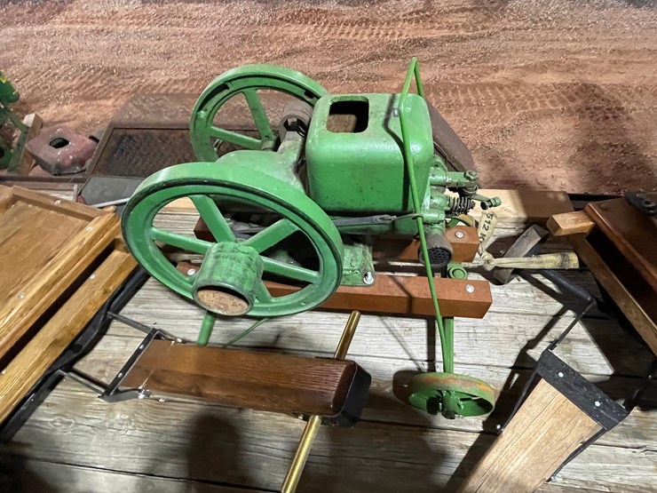 john-deere-112-image-4
