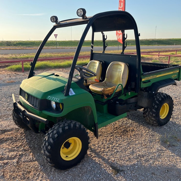 2004 JOHN DEERE GATOR