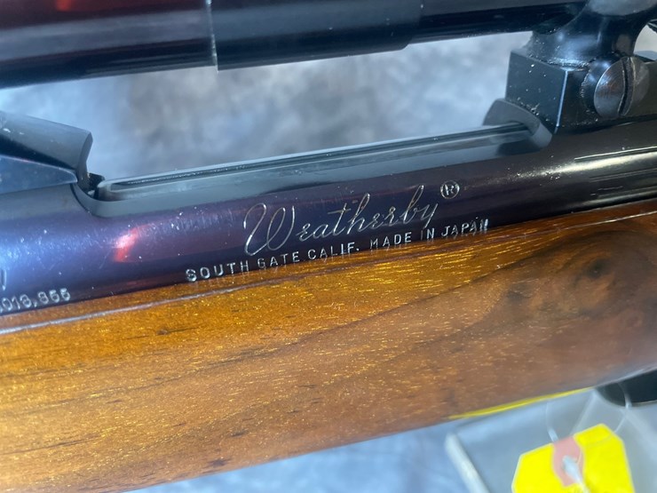 #3038-•-weatherby-mark-v-deluxe,-300-wby-mag-cal.-rifle,-sn:-h63497-image-10