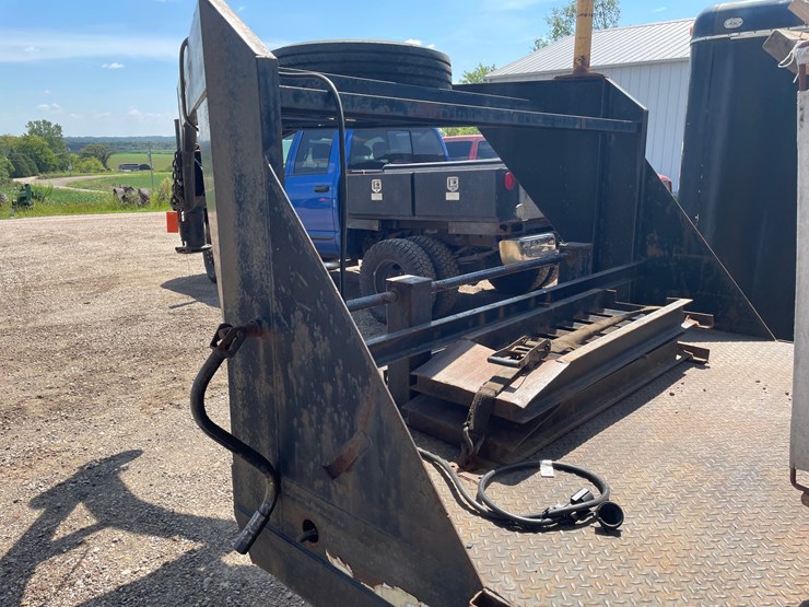#1135-•-2002-horse-creek-road-warrier-22'-tandem-axle-gooseneck-trailer-(has-wi-title)-image-14