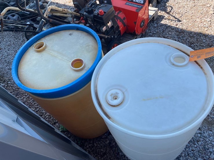 #2485-•-(2)-55-gallon-poly-drums-image-3