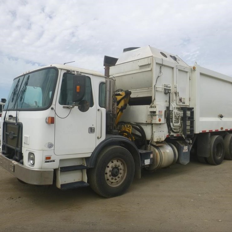 2016 AUTOCAR XPEDITOR