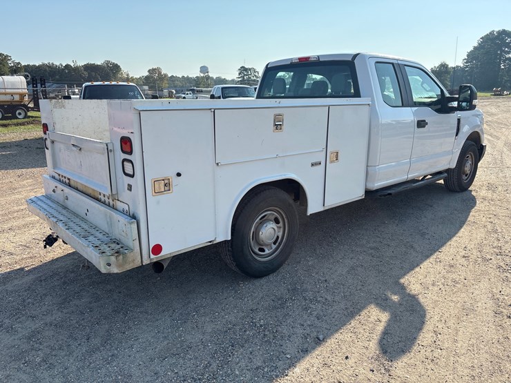 2017-ford-f250-image-3