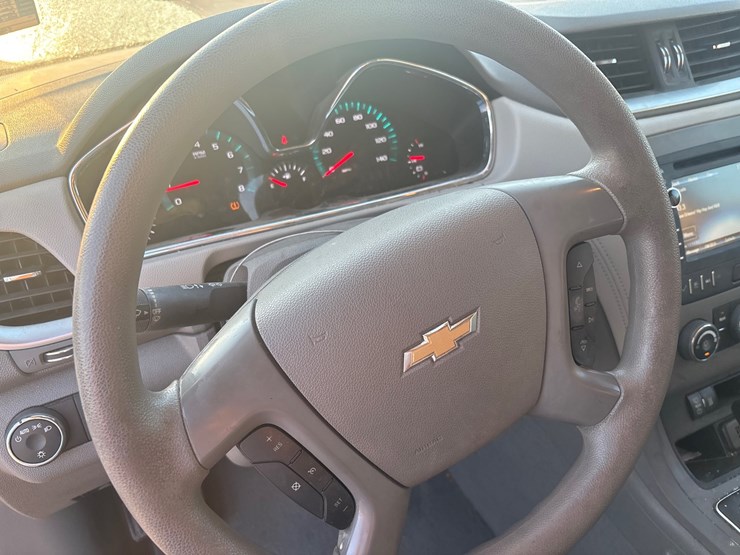 2016-chevrolet-traverse-image-9